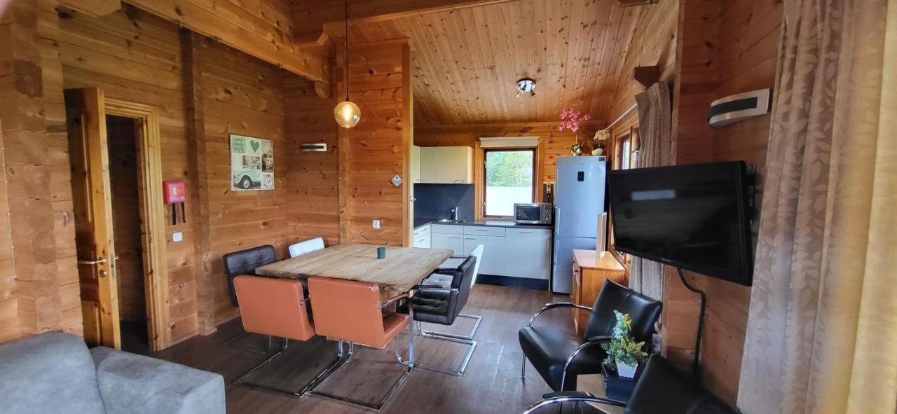 Familie Bungalow Sundsvall Gramsbergen Extérieur photo